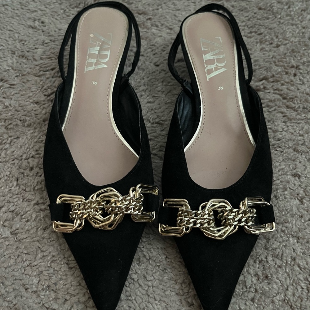 Zara Black Slingback Heels with Gold Chain Detail